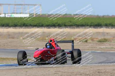 media/Apr-30-2022-CalClub SCCA (Sat) [[98b58ad398]]/Group 6/Race (Outside Grapevine)/